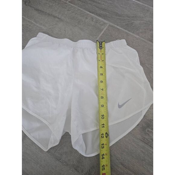 Women's Nike‎ Running Shorts White Size Small - Picture 2 of 7
